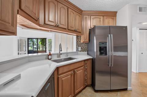10 Via De Casas Sur #101, Boynton Beach FL - photo 13 of 39