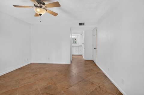 10 Via De Casas Sur #101, Boynton Beach FL - photo 17 of 39