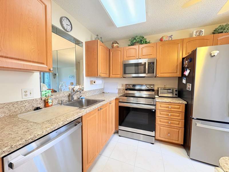 2 bedroom Condominium at 6935 Huntington Lane #404, Huntington Lakes Sec Two Condos, Delray Beach — photo 4