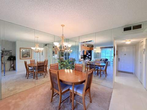 6935 Huntington Lane #404, Delray Beach FL - photo 8 of 19