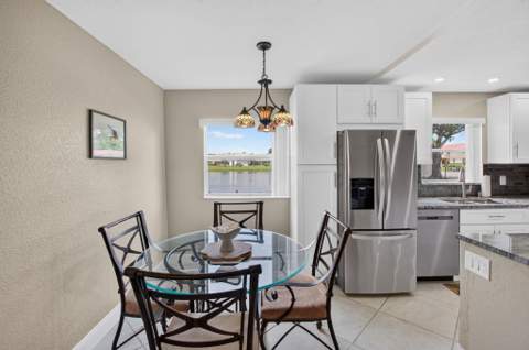 264 Saxony F #264, Delray Beach FL - photo 9 of 102