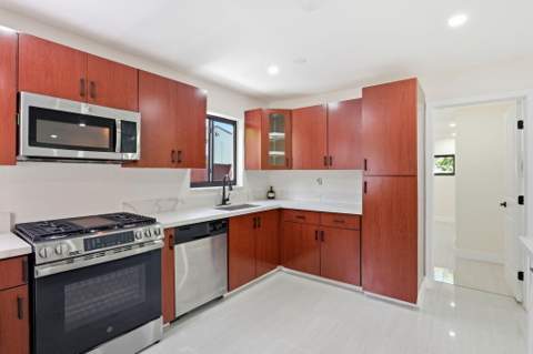 2638 Adams Street, Hollywood FL - photo 14 of 40