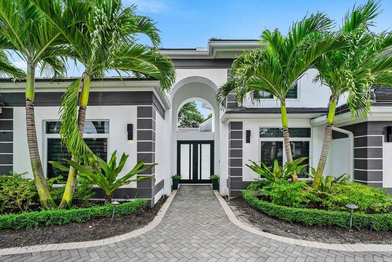 5 bedroom Single Family Residence at 3760 NW 52nd Street, Devon Place, Boca Raton — photo 3