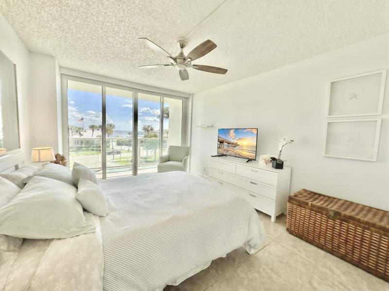 2 bedroom Condominium at 333 NE 21st Avenue #418, Tiara East Condo, Deerfield Beach — photo 5