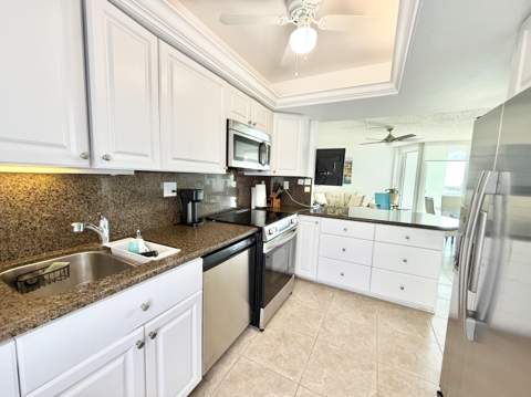 333 NE 21st Avenue #418, Deerfield Beach FL - photo 14 of 43