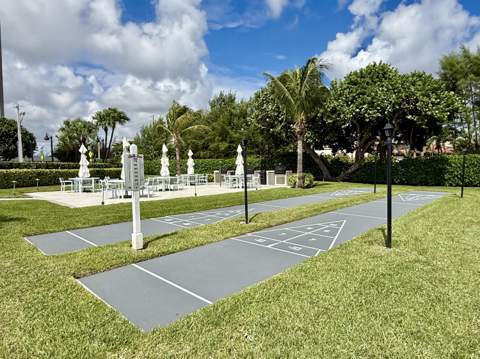 333 NE 21st Avenue #418, Deerfield Beach FL - photo 23 of 43