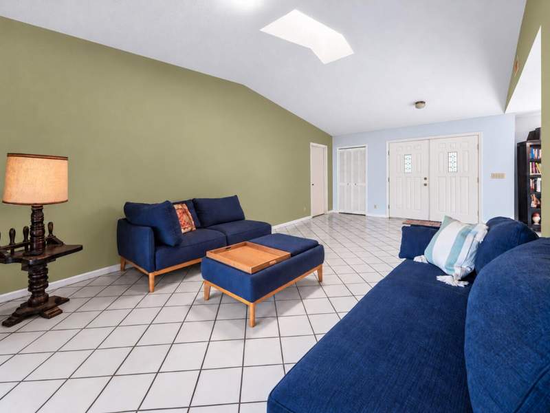 5 bedroom Single Family Residence at 4535 123rd Trail, Unicorporated, West Palm Beach — photo 4
