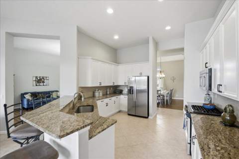 213 Magnolia Lakes Boulevard, Port St. Lucie FL - photo 10 of 49
