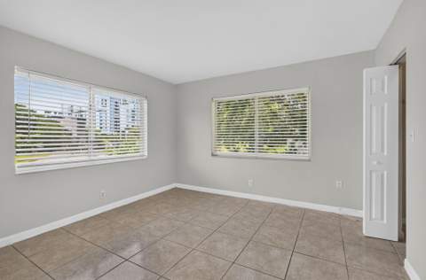 151 SE 6th Avenue #16, Pompano Beach FL - photo 9 of 12