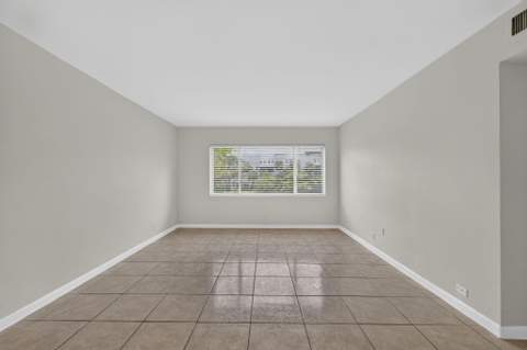 151 SE 6th Avenue #16, Pompano Beach FL - photo 10 of 12