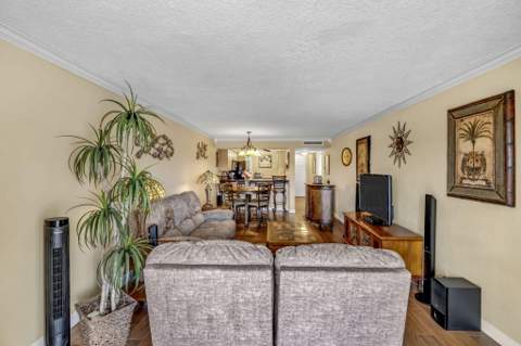 6427 Coral Lake Drive #303, Margate FL - photo 22 of 61