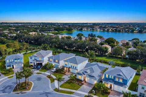 138 Parkside Way, Royal Palm Beach FL - photo 16 of 72
