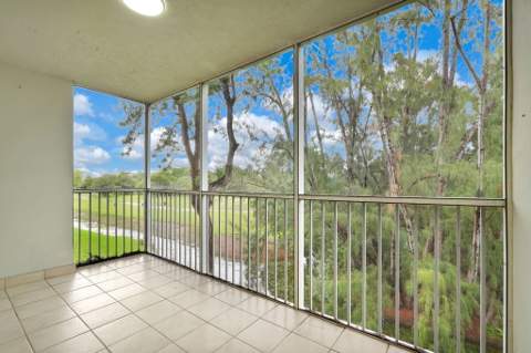 3051 S Palm Aire Drive #Unit 308, Pompano Beach FL - photo 10 of 17
