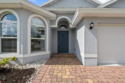 425 Seafoam Circle, Fort Pierce FL - photo 6 of 37