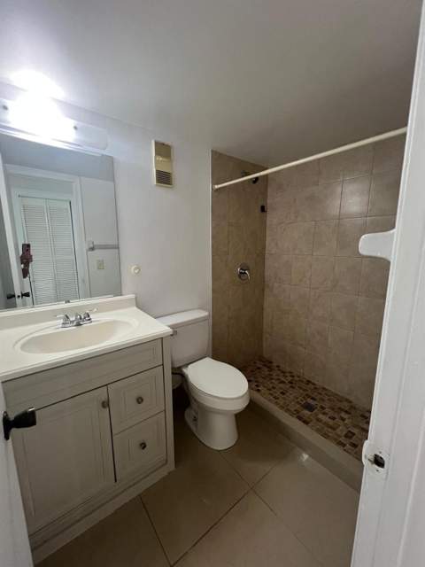 9165 NW 1st Street #102, Pembroke Pines FL - photo 15 of 21