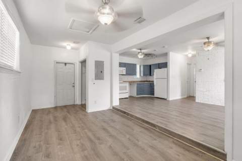 880 NW 33rd Terrace, Lauderhill FL - photo 10 of 23