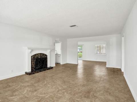 605 SW 21st Circle, Boynton Beach FL - photo 9 of 30
