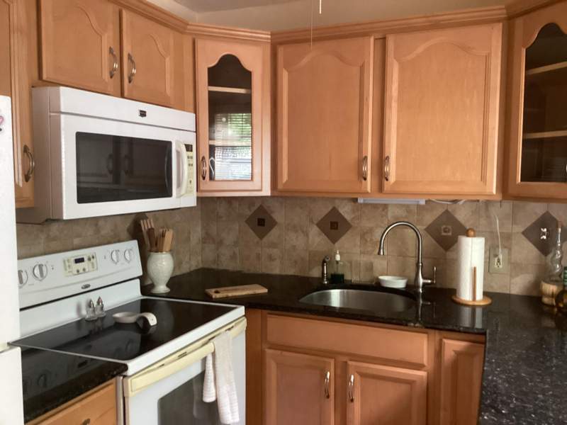 2 bedroom Condominium at 208 Chatham J #208, Chatham Condos, West Palm Beach — photo 3