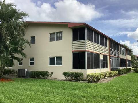208 Chatham J #208, West Palm Beach FL - photo 20 of 27