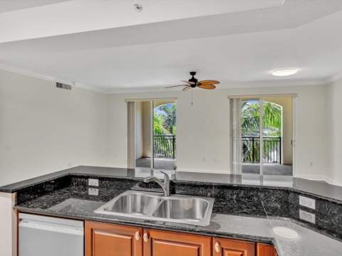 1405 Renaissance Way #405, Boynton Beach FL - photo 18 of 62