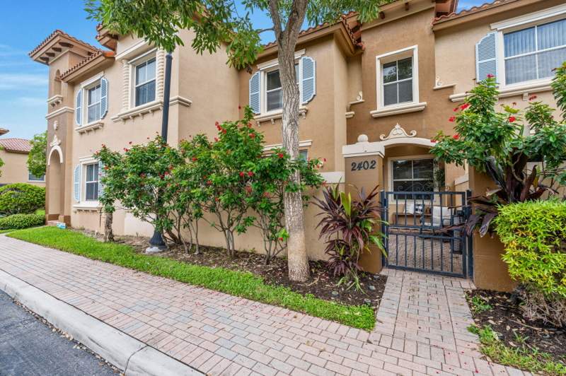 3 bedroom Condominium at 6515 Diamond Springs Terrace #2402, Links At Emerald Dunes Condo, West Palm Beach — photo 2