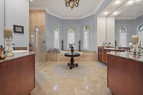10586 Versailles Boulevard, Wellington FL - photo 24 of 62