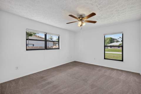 1549 SE Cownie Street, Port St. Lucie FL - photo 14 of 41