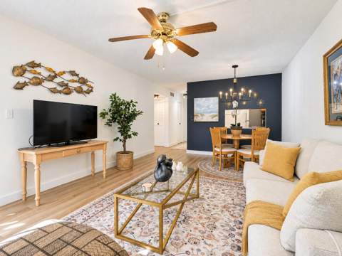 2586 Garden Drive, Lake Worth Beach FL - photo 13 of 37