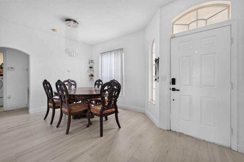 5 bedroom Single Family Residence at 2957 SW Fluvia Street, Port St Lucie Section 14, Port St. Lucie — photo 4