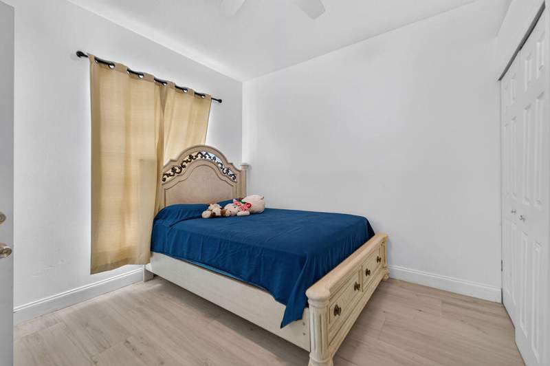 5 bedroom Single Family Residence at 2957 SW Fluvia Street, Port St Lucie Section 14, Port St. Lucie — photo 5