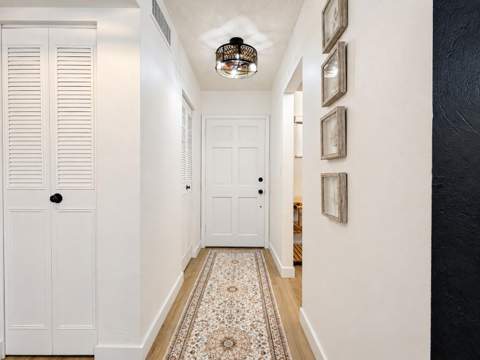2586 Garden Drive, Lake Worth Beach FL - photo 16 of 37