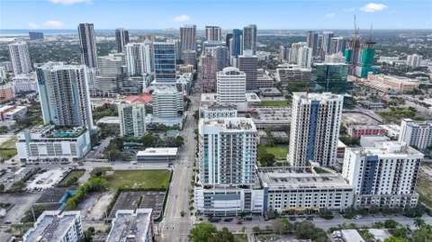 315 NE 3rd Avenue #1404, Fort Lauderdale FL - photo 24 of 25