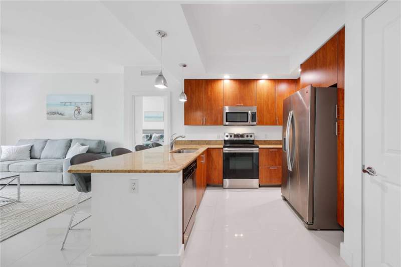 1 bedroom Condominium at 315 NE 3rd Avenue #1404, Strada 315 Condo, Fort Lauderdale — photo 5