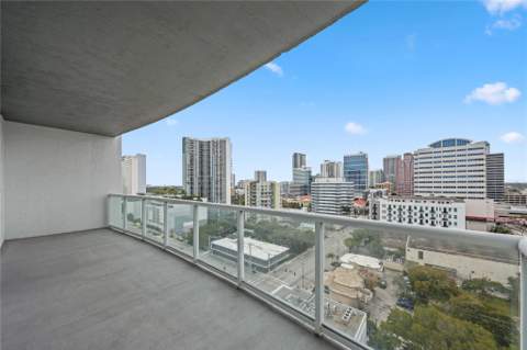 315 NE 3rd Avenue #1404, Fort Lauderdale FL - photo 9 of 25