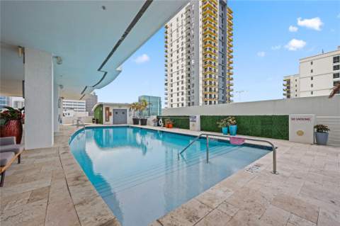 315 NE 3rd Avenue #1404, Fort Lauderdale FL - photo 21 of 25
