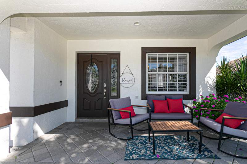 4 bedroom Single Family Residence at 11185 Grandview Manor, Orange Point Ph 1, Wellington — photo 5