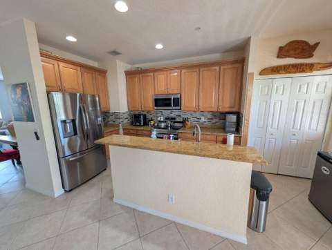 265 Indian Creek Parkway #105, Jupiter FL - photo 9 of 19