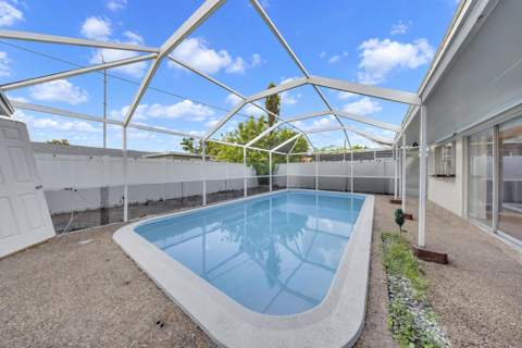 6736 Pansy Drive, Miramar FL - photo 21 of 39