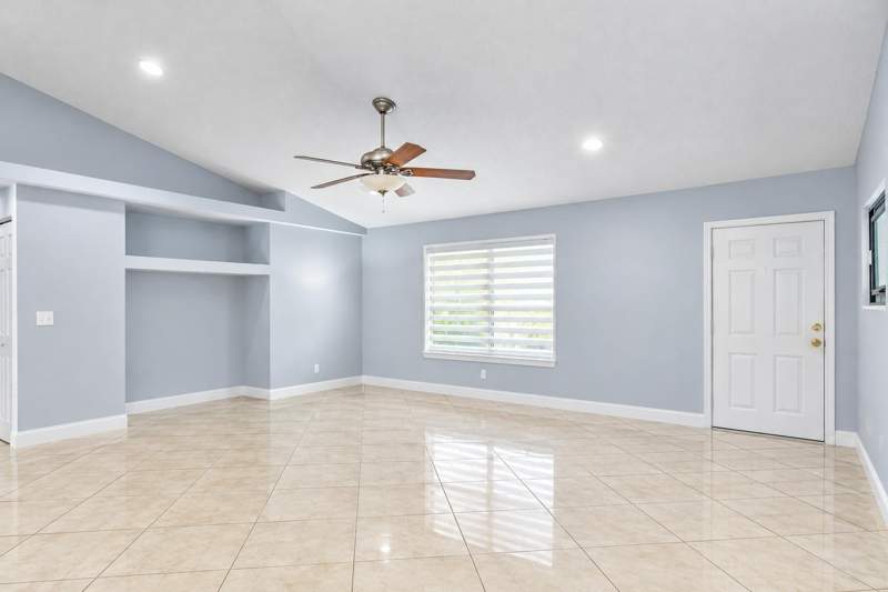 4 bedroom Single Family Residence at 16873 62nd Road, 36-42-40~ S 272.9 Ft Of N 4016.4 Ft Of E 204.6 Ft, The Acreage — photo 5