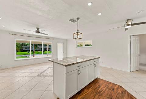 617 NW 28th Court, Wilton Manors FL - photo 7 of 20