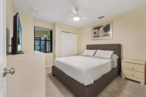 109 Half Moon Circle #C, Jupiter FL - photo 16 of 29