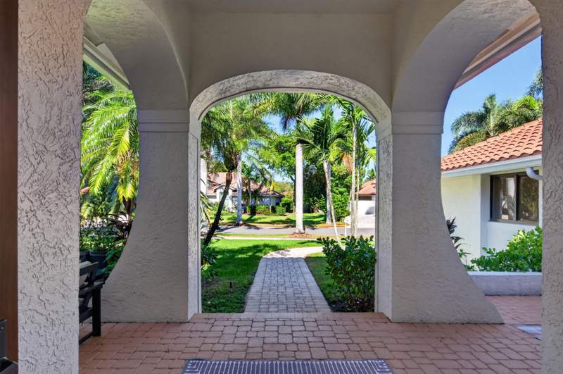 5 bedroom Single Family Residence at 332 Palm Boulevard, Palm Island, Weston — photo 3