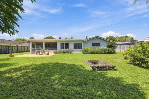 3801 NW 104th Avenue, Coral Springs FL - photo 11 of 50