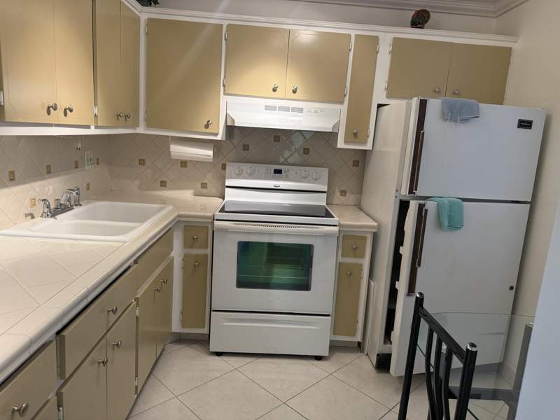 1 bedroom Condominium at 2800 NW 47th Terrace #304B, Lauderdale Oaks Condo 4, Lauderdale Lakes — photo 3
