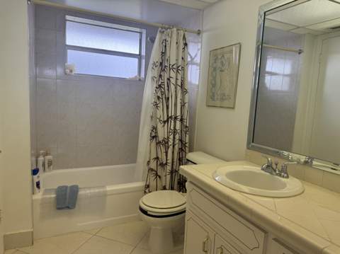 2800 NW 47th Terrace #304B, Lauderdale Lakes FL - photo 13 of 28