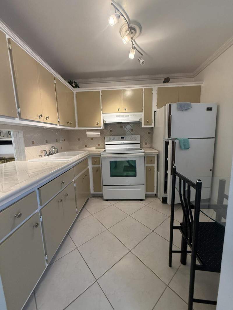 1 bedroom Condominium at 2800 NW 47th Terrace #304B, Lauderdale Oaks Condo 4, Lauderdale Lakes — photo 5
