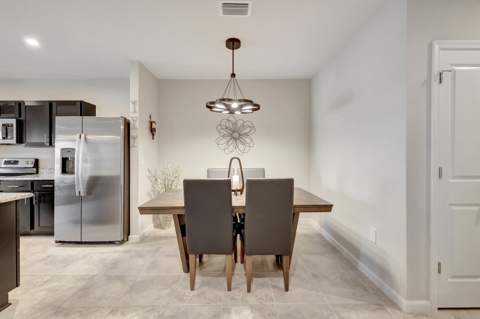 848 Persimmon Place, Fort Pierce FL - photo 10 of 31