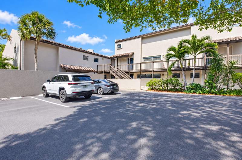 2 bedroom Condominium at 149 NW 70th Street #106C, Banyan Courts Condo, Boca Raton — photo 4