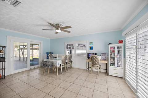 1101 SE Puritan Lane, Port St. Lucie FL - photo 9 of 28