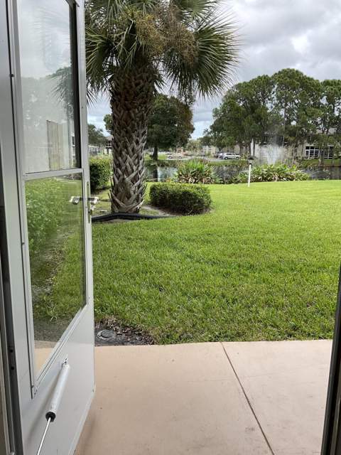 3 Lake Vista Trail #105, Port St. Lucie FL - photo 11 of 42